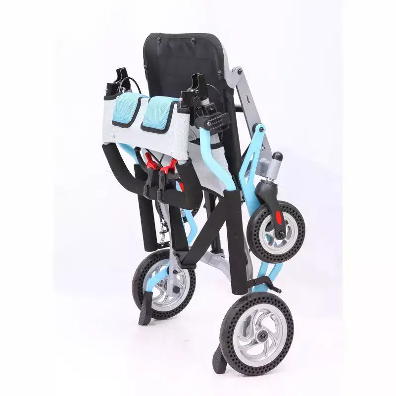 Fauteuil roulant de transport ultra-léger pour personnes âgées, fauteuil de transport pliable et portable, avec frein à main verrouillable et accoudoirs escamotables amovibles