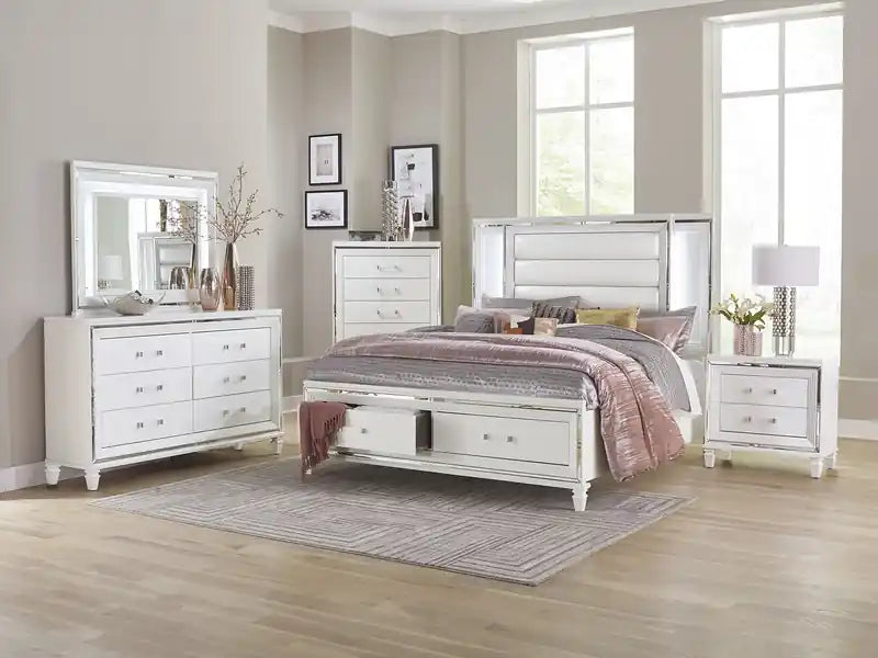 Commode de chambre, 5 tiroirs, 38 po L x 54,3 po H, Glamour